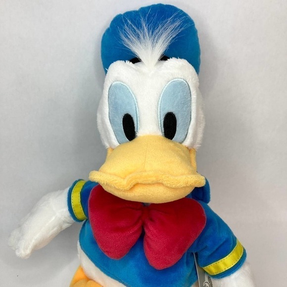 disney Store Donald Duck 15" Plush Stuffed Animal Toy with Original Tags Soft - Picture 2 of 16